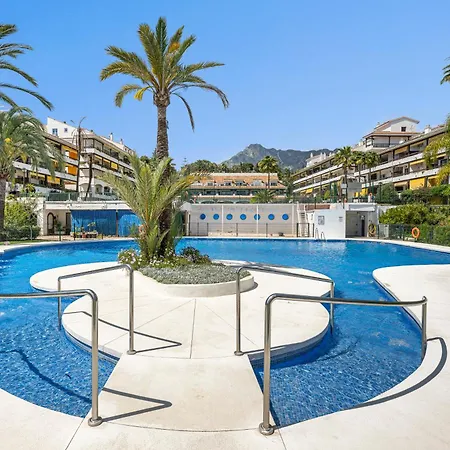 En Milla De Oro * Marbella