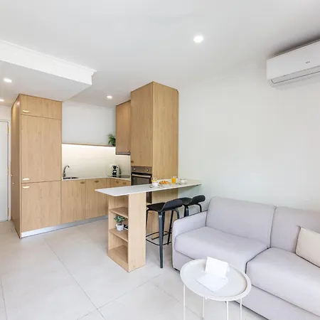 Apartment En Milla De Oro *